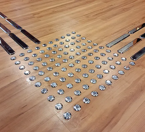 Sinalização tátil inox